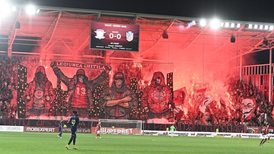 EXCLUSIV | Fotbalistul care juca la 16 ani în Champions League, impresionat de galeria Rapidului: ”Te simți fotbalist!”