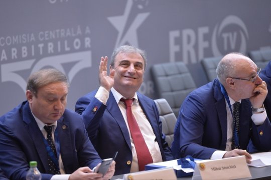 ”Am pierdut două puncte? Eu zic că am câștigat unul”. Stoichiță, discurs halucinant după remiza cu Belarus: ”Toți jucătorii mi-au plăcut. Că nu au putut să câștige, e altceva. Au făcut un meci bun”