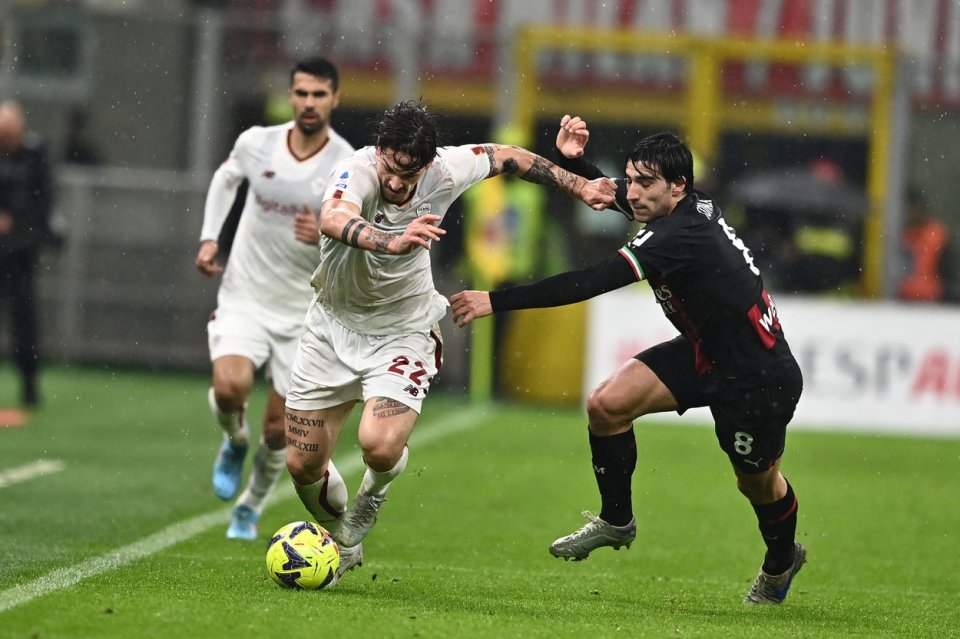 Nicolo Zaniolo (Roma) și Sandro Tonali (AC Milan) în duel, AC Milan - Roma 2-2, Serie A , Stadion ”Giuseppe Meazza” din Milano, Italia, 8 ianuarie 2023