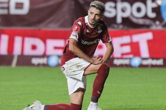 OFICIAL | Rapid a anunțat cât timp va lipsi Albion Rrahmani de pe teren