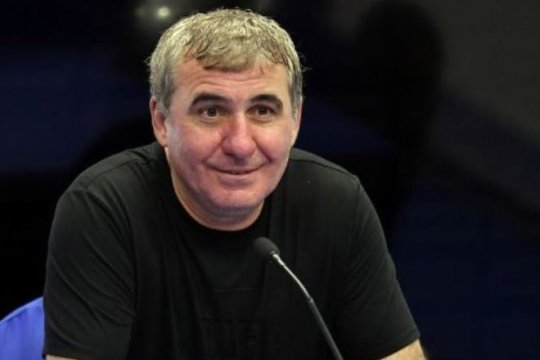 Gică Hagi a luat decizia în privința transferului lui Louis Munteanu, de la Fiorentina: "Este unul dintre cei mai buni atacanți din România"