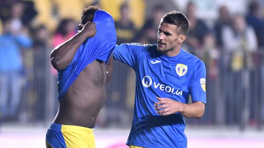 EXCLUSIV | Un fost atacant de la Petrolul e gata să lupte pentru Israel: ”Dacă voi fi sunat, iau arma în mână și mă duc!” Utimele informații din Ierusalim înainte de meciurile decisive pentru EURO 2024