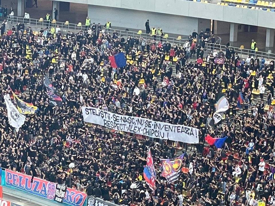 Mesaj afișat de galeria FCSB