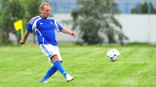 Balaci, rugăciune pe două voci. Albă și albastră