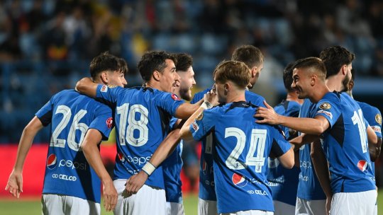 Farul – U Cluj 1-1. Eroarea uriașă a lui Aioani a îngropat speranțele de victorie ale ”Regelui”. Băluță i-a salvat pe campioni