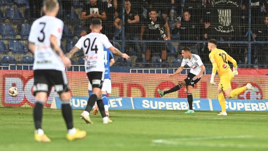 Incidente la finalul partidei dintre Farul și "U" Cluj. Jandarmeria a intervenit imediat