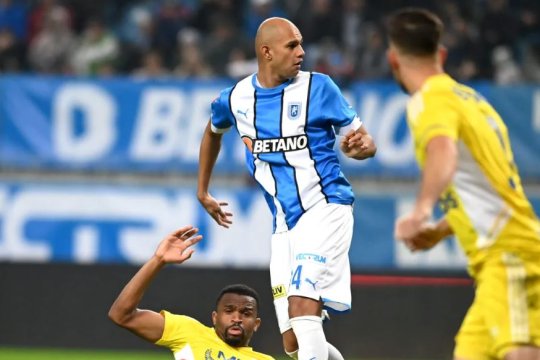 Universitatea Craiova - Petrolul Ploiești 1-3. Oltenii sunt în pericol să rateze și playoff-ul. Lecție de fotbal predată de Petrolul