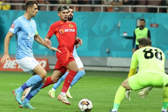 Florinel Coman, schimbat în minutul 40 al partidei dintre FCSB și FC Voluntari. Cum a reacționat Mihai Stoica