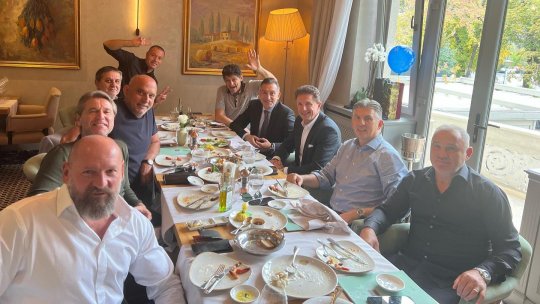 Surpriză pregătită de ”Generația de aur”! Meci aniversar la 30 de ani de la cea mai mare performanță a fotbalului românesc