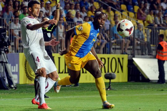 EXCLUSIV | Un fost atacant de la Petrolul vede rivala Rapid favorită la titlu: ”Merg pe ei!”. Mica avere pe care trebuie s-o recupereze de la ”găzari”: ”A fost o perioadă foarte grea”