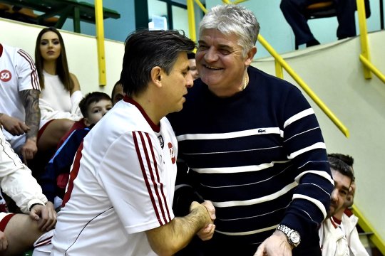 EXCLUSIV | Declarații în contradictoriu între Ionuț Lupescu și o legendă a ”câinilor”! ”Kaizerul” ar fi primit, de fapt, și o ofertă din Superligă: ”Nu știu de ce nu s-a dus”