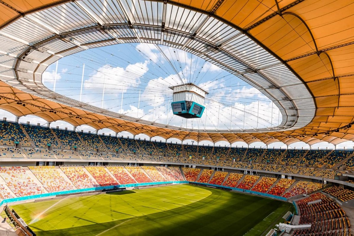 Arena Națională are capacitatea de 55 634 de suporteri