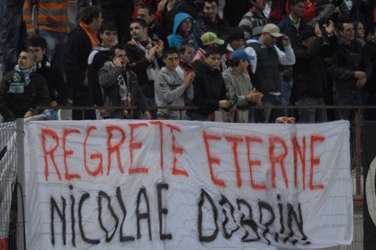 La fel ca Maradona! FC Argeș retrage numărul cu care legendarul Nicolae Dobrin a evoluat în Trivale