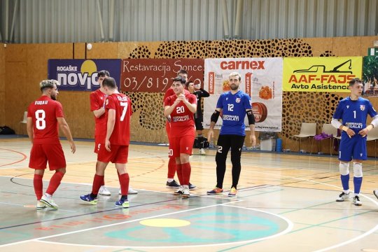 Înfrângere drastică pentru United Galați în Liga Campionilor la futsal! Benfica a învins-o pe campioana României cu 12-0
