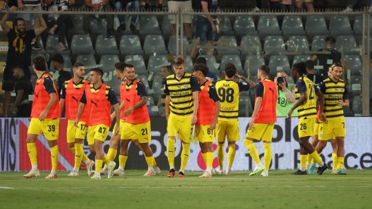 Vești excelente pentru Edi Iordănescu: Dennis Man, dublă pentru Parma înaintea meciurilor decisive din preliminariile EURO 2024