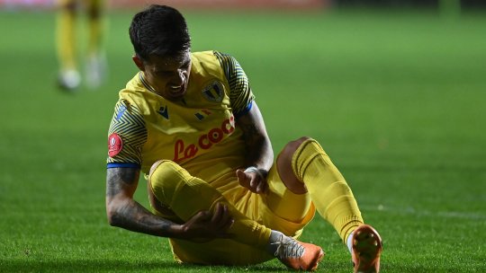 Sergiu Hanca a răbufnit după ce a fost accidentat de Dawa la Petrolul - FCSB. În cârje, jucătorul și-a spus suferința: "Nu am simțit așa durere în viața mea"