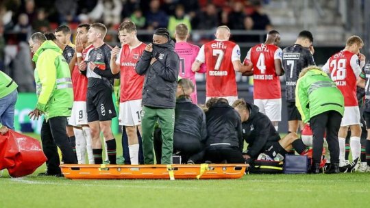 Momente de coșmar în Olanda. Un fost advesar al celor de la FCSB s-a prăbușit pe teren după ce a marcat | VIDEO