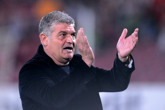 EXCLUSIV | Ioan Andone a dat verdictul în privința postului lui Ovidiu Burcă: "De la o lună la alta pot să intervină schimbări!". Ce spune de venirea lui Ionuț Lupescu la Dinamo