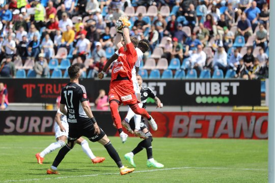 FC Botoșani - U Cluj 0-3. Moldovenii rămân fără victorie după 14 etape