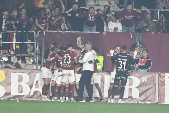 EXCLUSIV | Fostul selecționer a văzut Rapid - Universitatea Craiova și a dat verdictul surprinzător: "Are cel mai complet lot din Liga 1 și cea mai bună bancă"