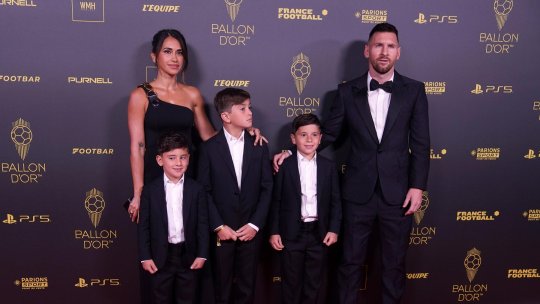 ”Balonul de Aur” rivalizează cu Premiile Oscar. Vedetele din fotbal s-au întrecut în ținute de lux