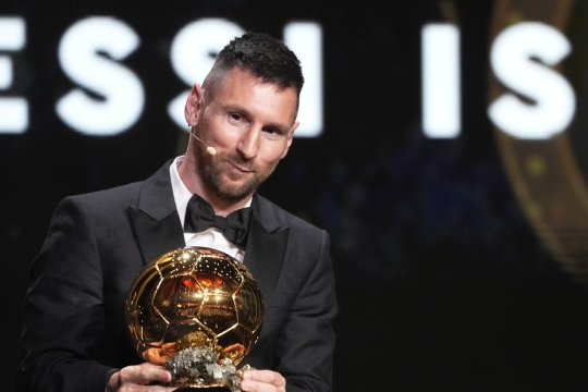 Leo Messi, reacție de fair-play după ce a intrat în istorie cu al 8-lea ”Balon de Aur”! Ce mesaj le-a transmis lui Haaland și Mbappe