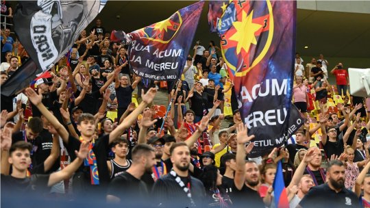Momente de amuzament înainte de Oțelul - FCSB. Fanii din Peluza Nord au dat-o în bară și au fost taxați imediat: "Nu au instrucțiuni de folosire"
