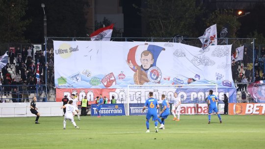 "Băăă, dâ-te, bă, la o parte!". Dorinel Munteanu, personaj principal în scenografia Oțelului la partida cu FCSB