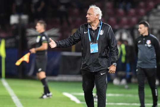 Mandorlini, mesaj indirect pentru liderul FCSB: ”Echipa e fericită!” CFR Cluj ajunge la 7 victorii din ultimele 8 meciuri