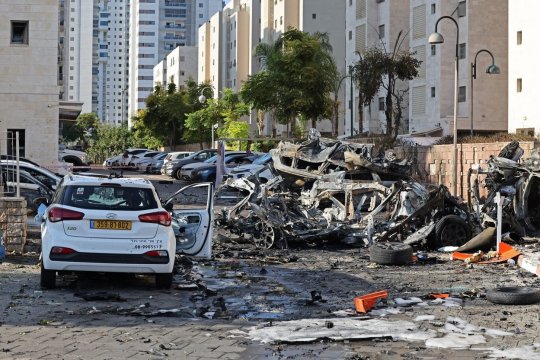 Stare de război în Israel după ce peste 5.000 de rachete au fost lansate din Fâșia Gaza. Meciurile din această etapă au fost suspendate