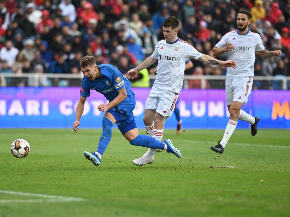 Louis Munteanu a fost împins în careu