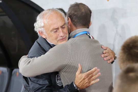 "Știu că unii nu rezistă la presiune!" Antrenorul revelației turului din Liga 1, mesaj direct pentru jucătorii săi: "Asta le-am cerut"