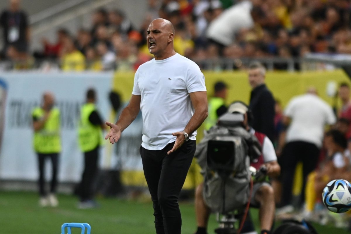 Selecționerul israelian Alon Hazan este în funcție din 2022