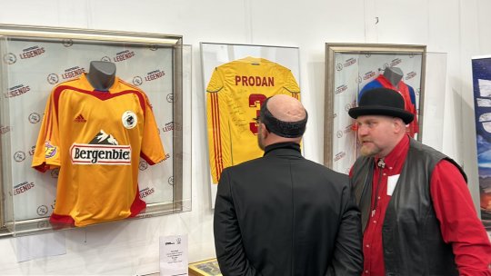 FOTO + VIDEO EXCLUSIV | Mihai Bendeac a întors toate privirile la Sala Dalles! Invitații, uluiți de cum s-a îmbrăcat actorul