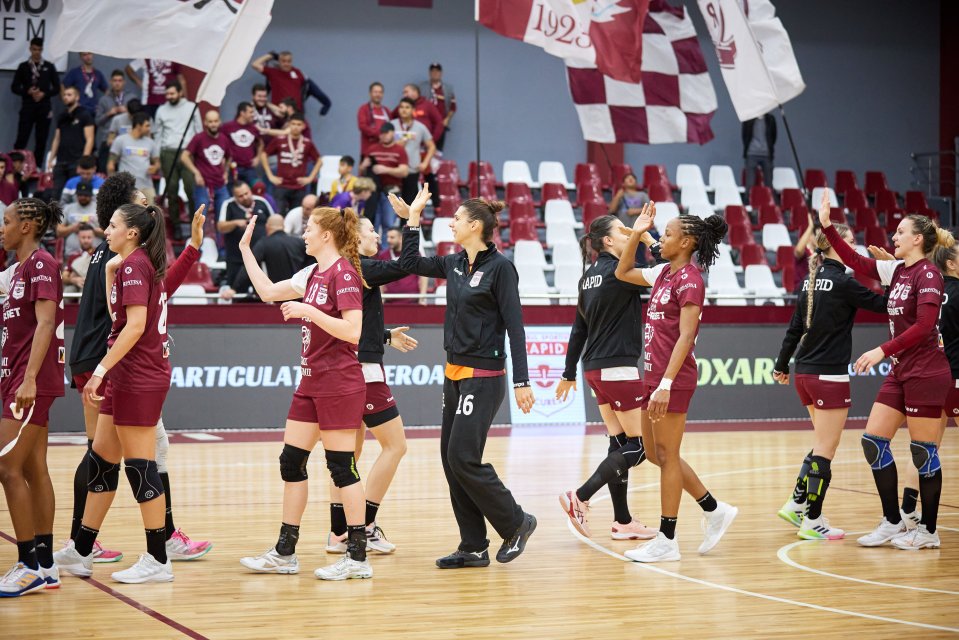 Echipa de handbal feminin a Rapidului