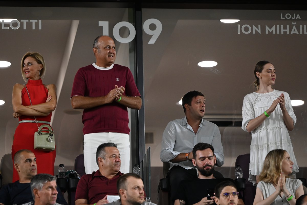 Dan Șucu și soția lui așteaptă meciul cu FCSB