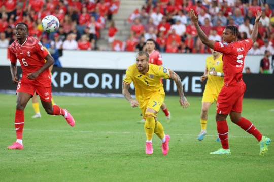 Elvețienii vin cu un singur gând la București. ”Este interzis să facem egal”