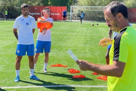 OFICIAL | Secundul lui Mircea Lucescu preia o echipă din România ca "principal". Cum era caracterizat tehnicianul de Răzvan Lucescu după experiența PAOK