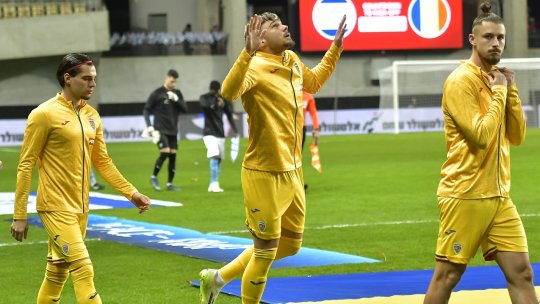 Edi Iordănescu, îndemnat să îi înmâneze unui alt jucător banderola: ”E ciudat să mergi la Euro cu un căpitan de la Damac. El e născut să fie liber”