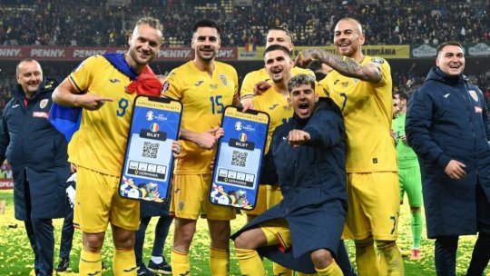 SPECIAL | 10 lucruri care nu s-au văzut la TV într-o noapte de 10 pentru fotbalul românesc. Ce gest a făcut Drăgușin față de iubita lui. FOTO & VIDEO