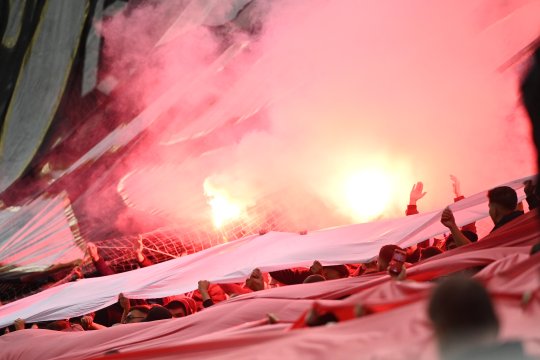 Comisia de Disciplină a fost blândă cu FCSB după derby-ul cu Rapid. A primit aceeași amendă ca giuleștenii, deși au fost incidente foarte grave. Comparație cu sancțiunile de după Steaua - Rapid