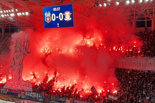 Suporterii Stelei, revoltați după ce au văzut amenzile de după FCSB - Rapid: ”O să vină ziua când le vom da cu articolele în cap”
