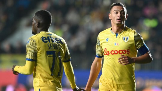 Petrolul Ploiești - FC Botoșani 2-1. Valentin Țicu a marcat și a comis penalty la revenirea după suspendare
