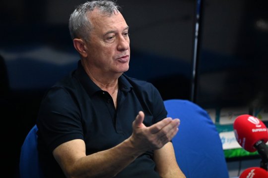 Problema pe care UTA o are înainte de meciul cu CFR Cluj: "Mircea Rednic decide"