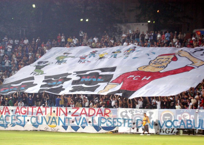 Banner al galeriei FCSB (fostă Steaua). DINAMO - FCSB (fostă Steaua) 3-2, SUPERCUPA ROMANIEI (31.07.2005)