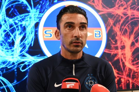 Mesajul lui Elias Charalambous înaintea derby-ului cu Dinamo: ”Acesta este obiectivul nostru, este foarte important!” Ce le transmite fanilor