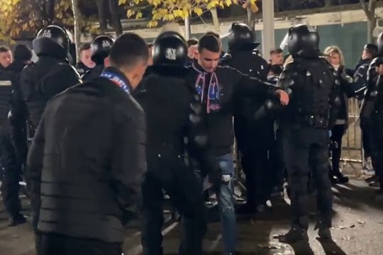 Cât de amănunțite au fost controalele jandarmilor la Dinamo - FCSB. Imaginile surprinse înaintea derby-ului de pe Arena Națională