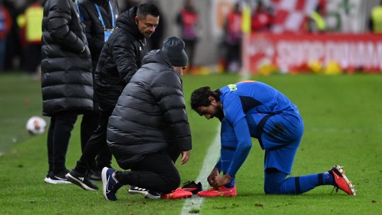 Ce a făcut Andrea Compagno când a intrat pe teren la pauza meciului Dinamo -FCSB. Comentatorul, șocat: ”Te ia cu fiori”