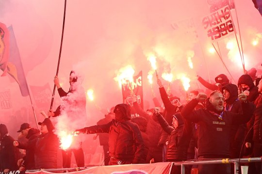 A venit ”nota de plată”! Amenzi de peste 90.000 de lei după Dinamo - FCSB. De ce au fost interziși 13 fani de pe stadioane