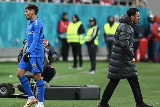 Ce l-a făcut, de fapt, pe Elias Charalambous să izbucnească la finalul victoriei cu Dinamo. Dezvăluire șocantă: ”M-a deranjat enorm. De ce?”